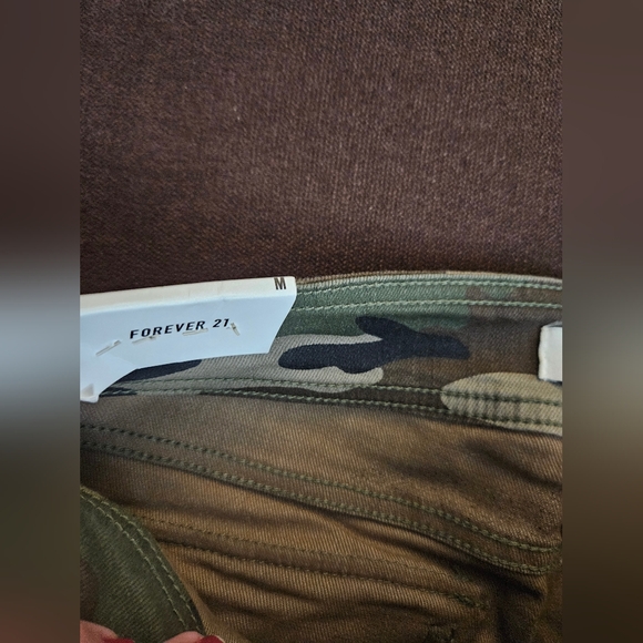 Forever 21 Jeans Camouflage Jeans with pockets. - Picture 2 of 11